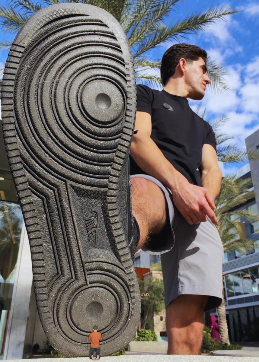 PhillyBoy204's tweet image. One minute, I was passing Robb on the corner and the next, diminished beneath him.

With a quake that shook my entire world, he slammed his massive Nike down in front of me, lifting it to reveal the entire sole.

"Yes, Sir," I muttered as I got on my knees. 🐜

ft. @robb_fitness