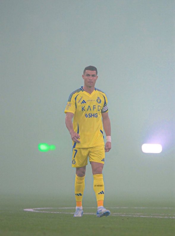 958 career goals. 🐐