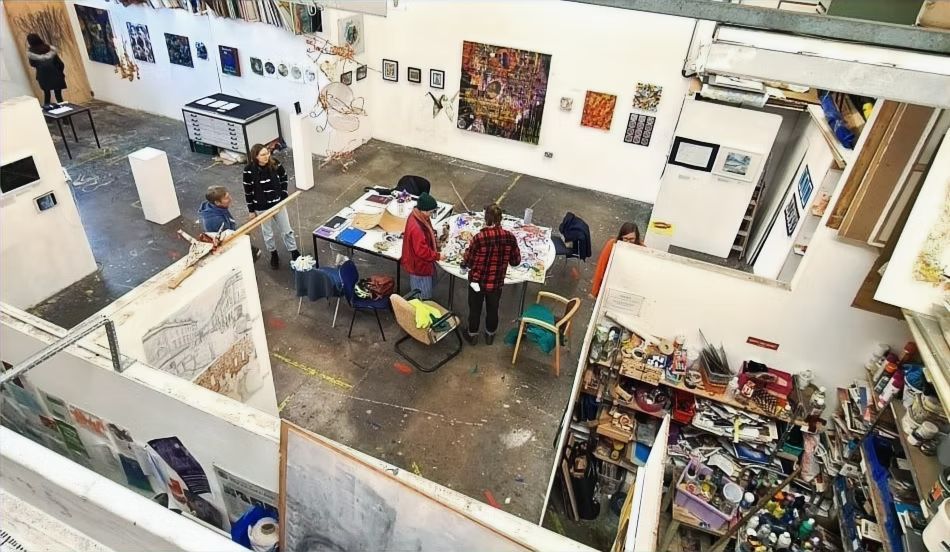 Studio Upstairs tweet media