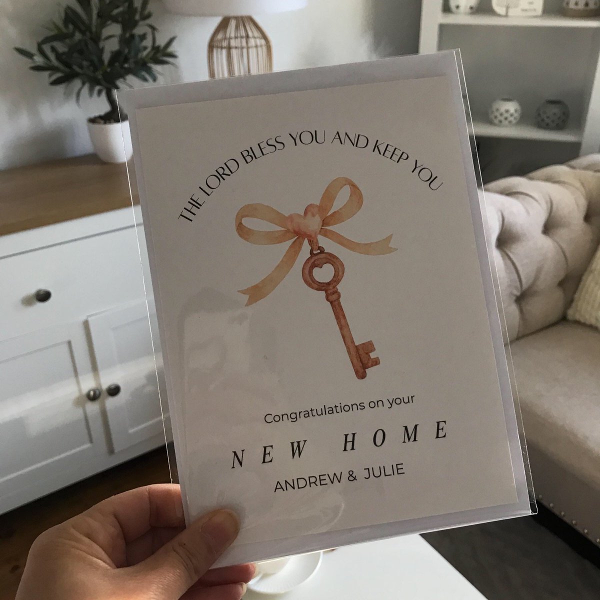 lazybailey_'s tweet image. New home. Personalised new home card. Cards. Lord bless you 🗝 lazybailey.etsy.com/listing/443545… #Craftbizparty