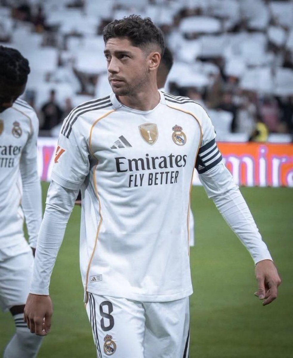 Ray_RMCF's tweet image. 2 Assists on Sunday 
1 goal today.

No Real Madrid fan will pass without like this Valverde tweet.