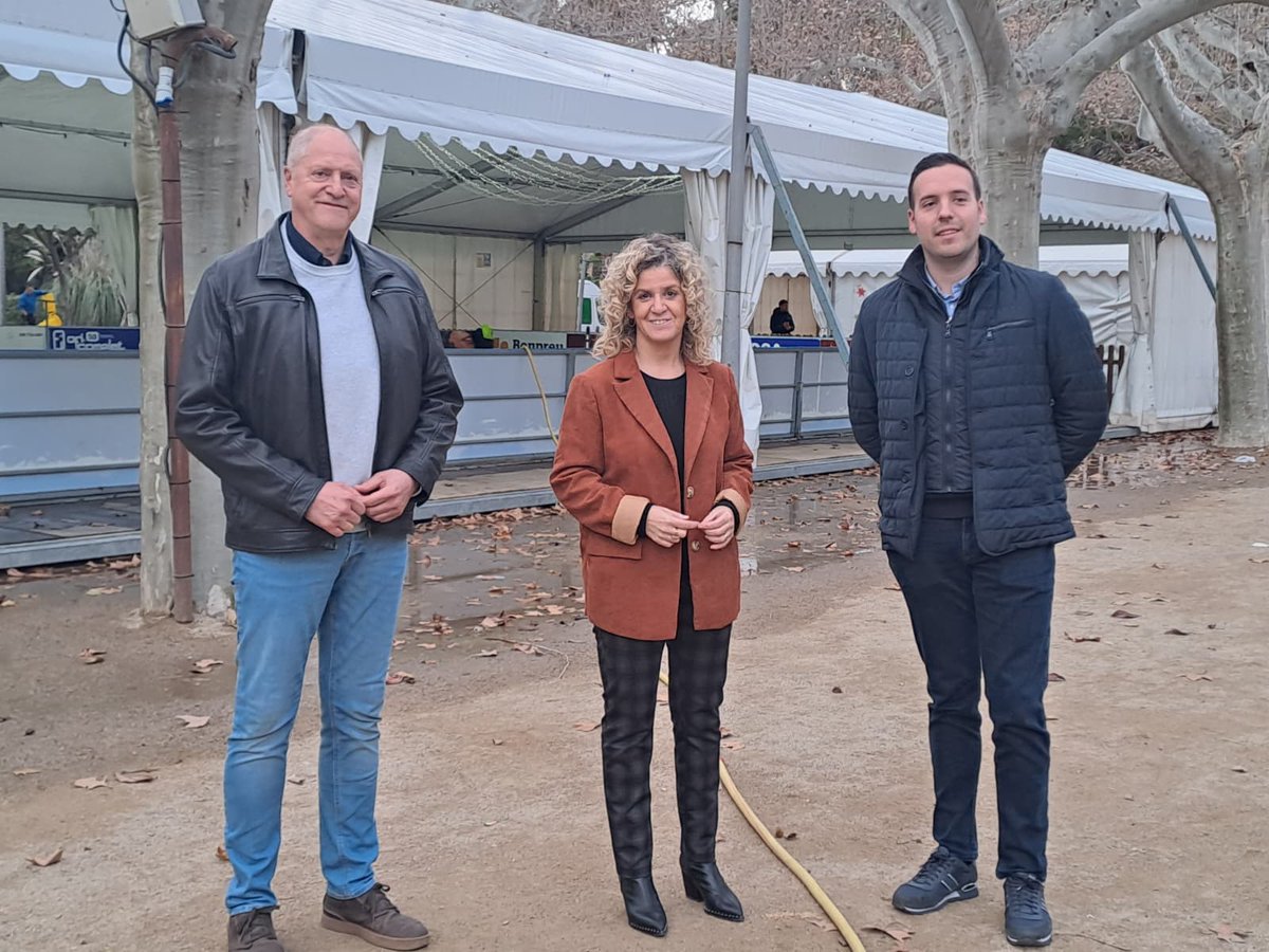 ✅ Valorem molt positivament l'impacte de la pista de gel de #Tortosa, que un any més ha estat un èxit tot i el doble discurs del govern tripartit

💬 <a href="/meritxellroige/">Meritxell Roigé</a>: “Felicitem un any més a <a href="/Tortosames/">Tortosa Més</a> per l’èxit de 11a edició de la pista de gel”

ℹ️ juntspertortosa.cat/junts-per-tort…