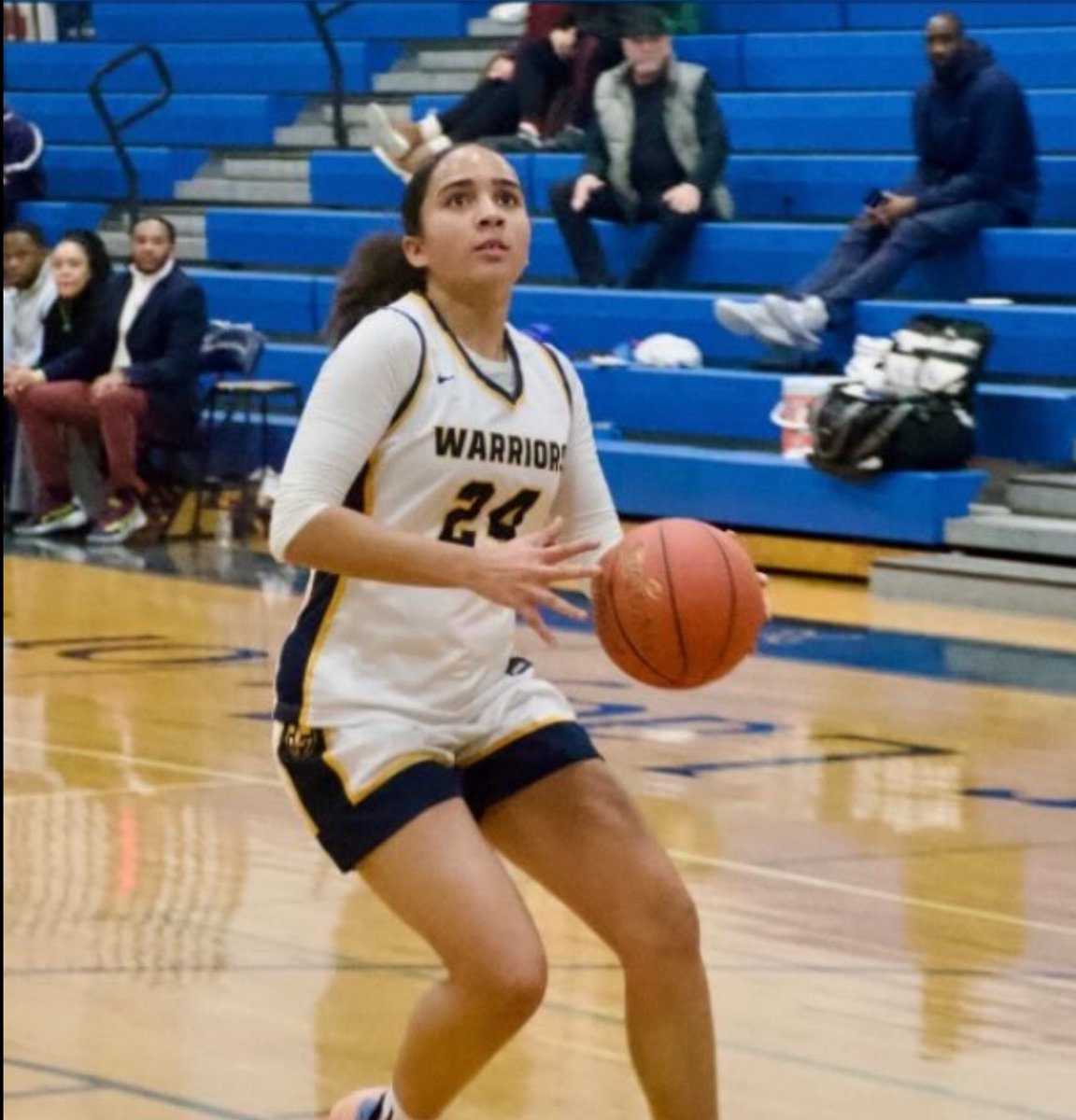 nyflight845's tweet photo. https://t.co/M0Hd7IwHe2 Check for the “Elite 40” for NY FLIGHT 845 16/17u Schedule Introducing 
Charlee Quimby(C ‘29 John Jay) Bella Rivera(Pg ‘30 Valley Central) &amp; Zuri Lee(‘29 Our Lady of Lourdes **More to Come #PKHASTALENT #NYFLIGHT845e40 https://t.co/sTp3hsBbwr
