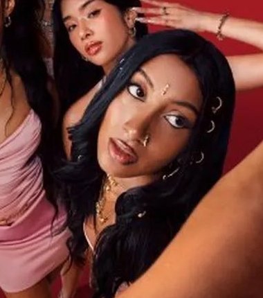 amo quando ela faz cara de burrinha e inocente