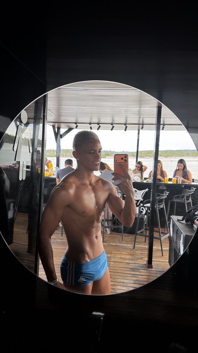 🏄🏻‍♂️