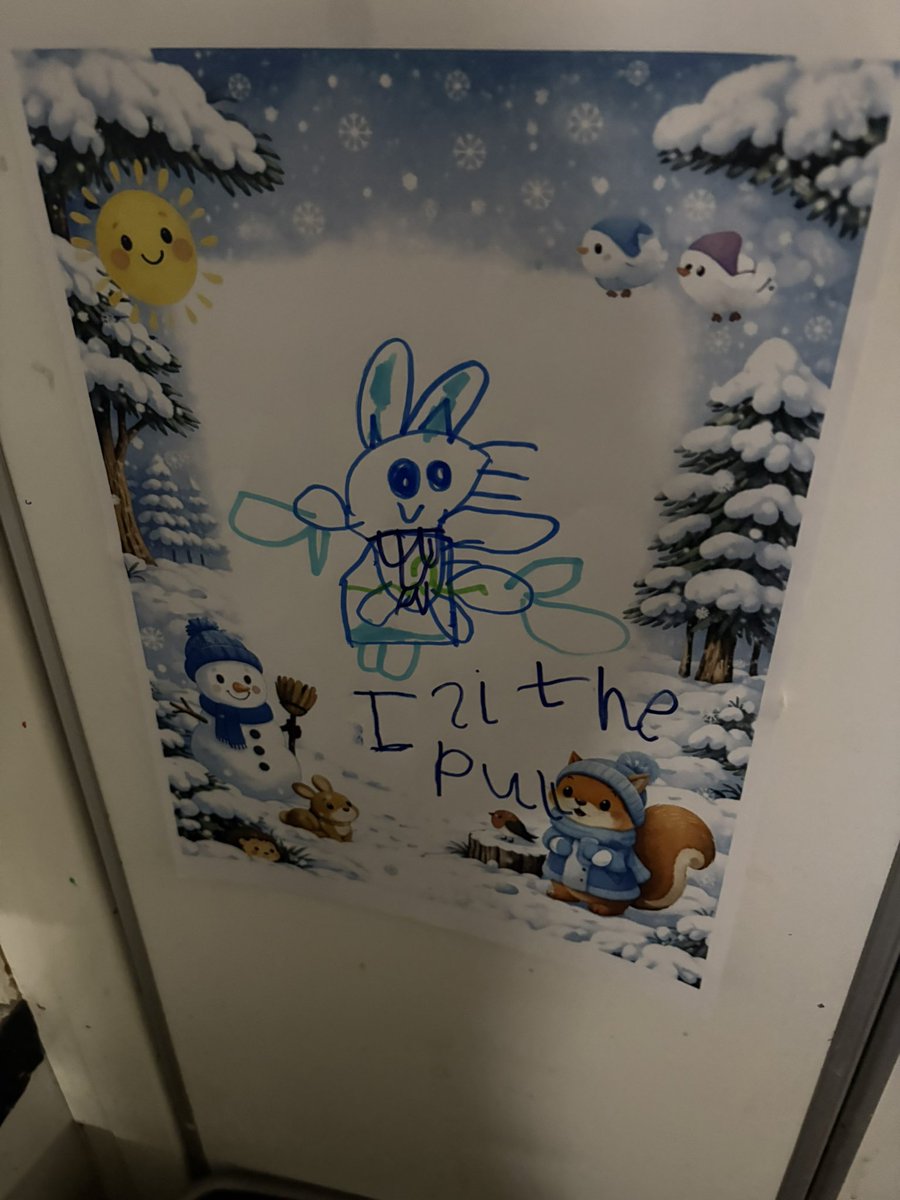 MrsGriffiths7's tweet image. The first drawing club of the year! Eg drew the squirrel in his winter clothes ❄️🧣🧕🎿🥾 #drawingclub #eyfs #snowthief