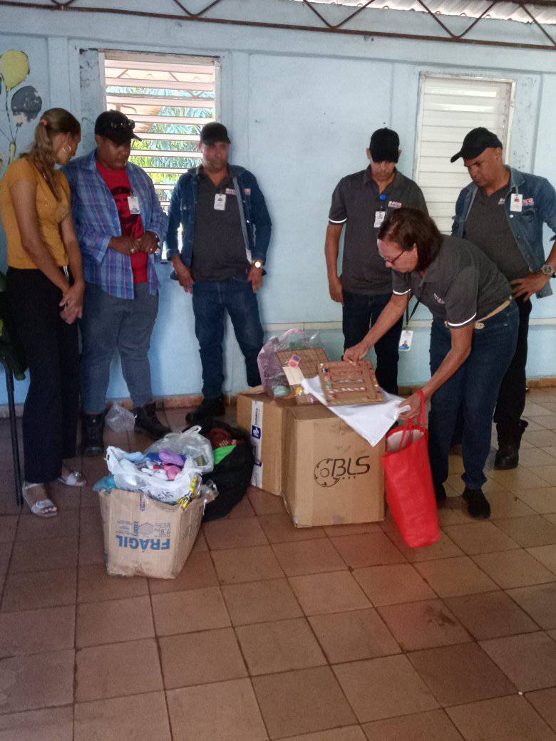 En el 64 Aniversario de la Educación Especial, trabajadores de la <a href="/ecgproteccion/">ECG Dirección Seguridad y Protección</a> en la <a href="/EcgMinera/">ECG Minera "Incansable por Naturaleza"</a> realizaron donativos en la Escuela Especial Renato Oliver Galván de nuestro municipio Moa.