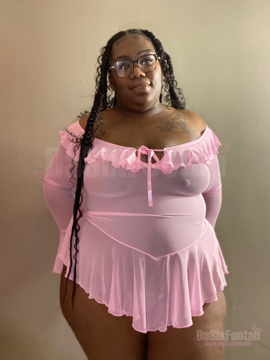 GODDESSS SIXFOOTAH 🫴🏾💵🎀 tweet media