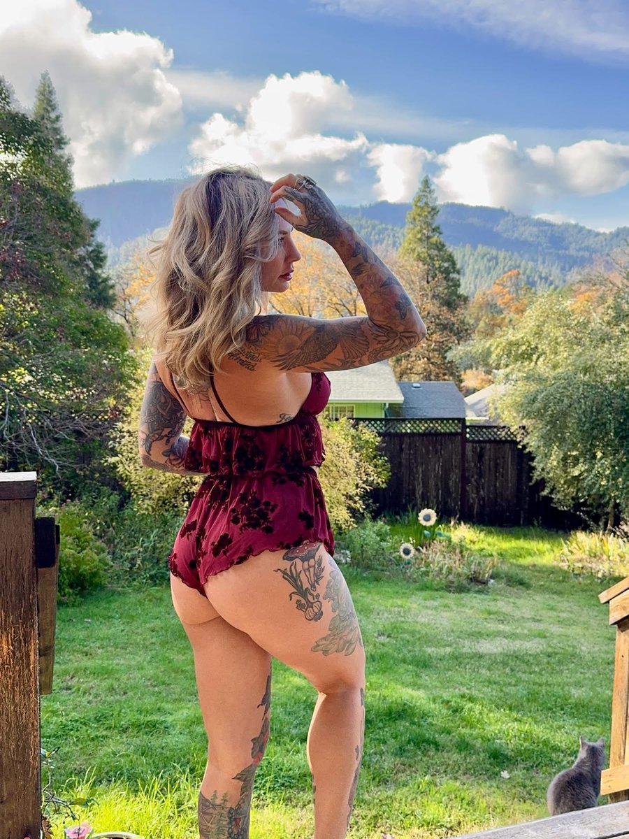 Risa Marie tweet media