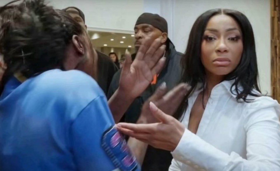 THEHORRORGOTH's tweet image. first people thought wunmi mosaku was michael b. jordan’s mom in sinners, then cynthia erivo is labeled ariana grande’s bodyguard, and now janelle james is being called connor storrie’s mother. the way people speak on dark-skinned women is nasty and telling…