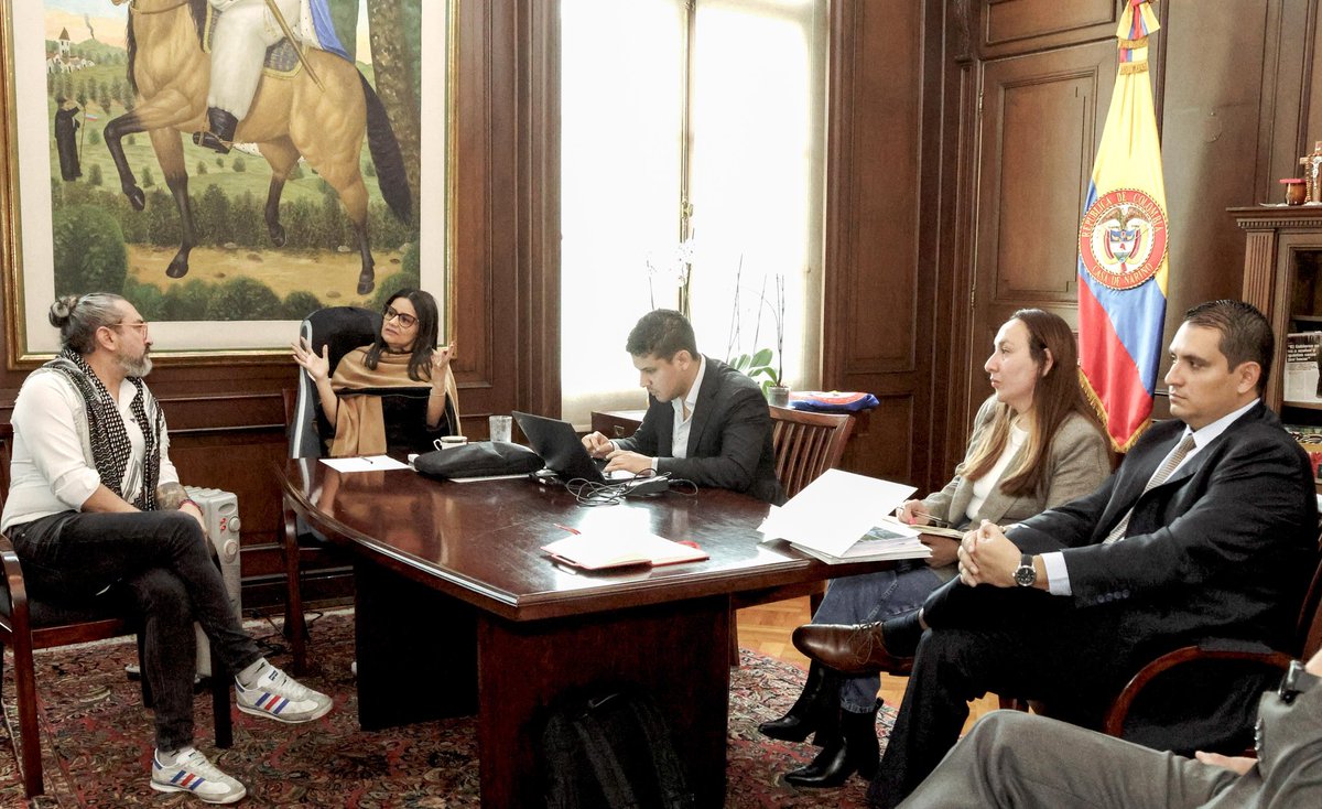 FondoAdaptacion's tweet image. #Agenda | Hoy nuestra Gerente (E), Angie Lizeth Rodríguez Fajardo, lideró comité para avanzar con proyectos de carácter social, enfocados en la adaptación al cambio climático y la gestión del riesgo, en beneficio de las comunidades vulnerables.

#AdaptaciónParaLaVida