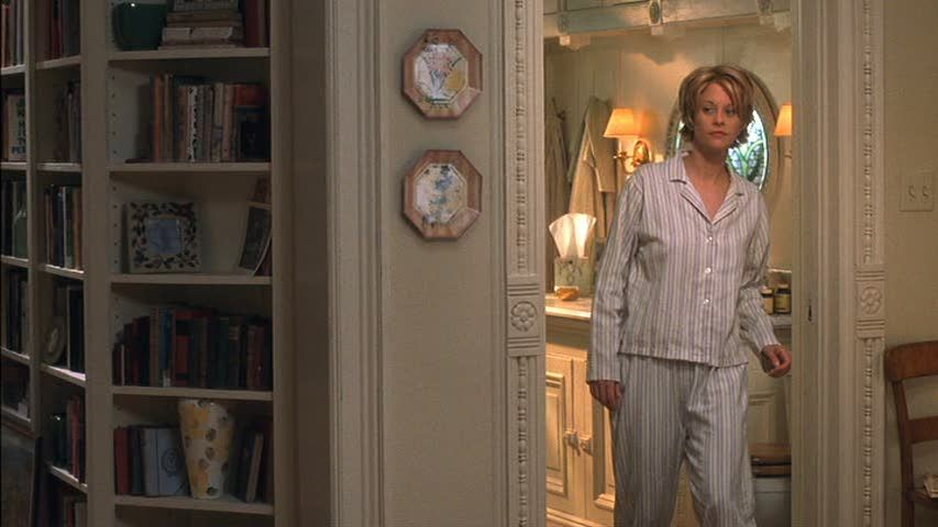 cinevow's tweet photo. Meg Ryan in You've Got Mail, 1998 https://t.co/ptRj2WvcDb