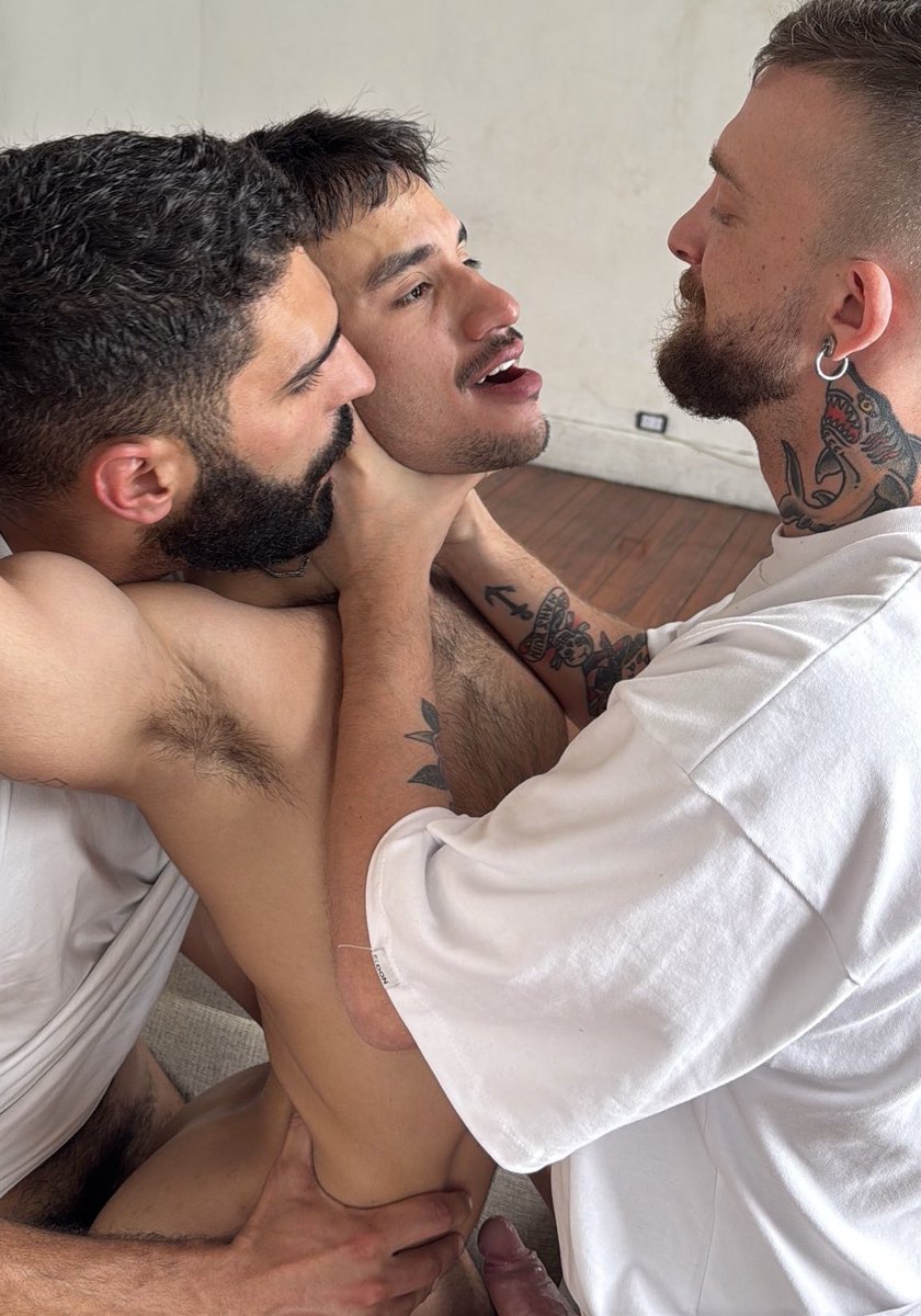 artputo (@artputos) on Twitter photo 