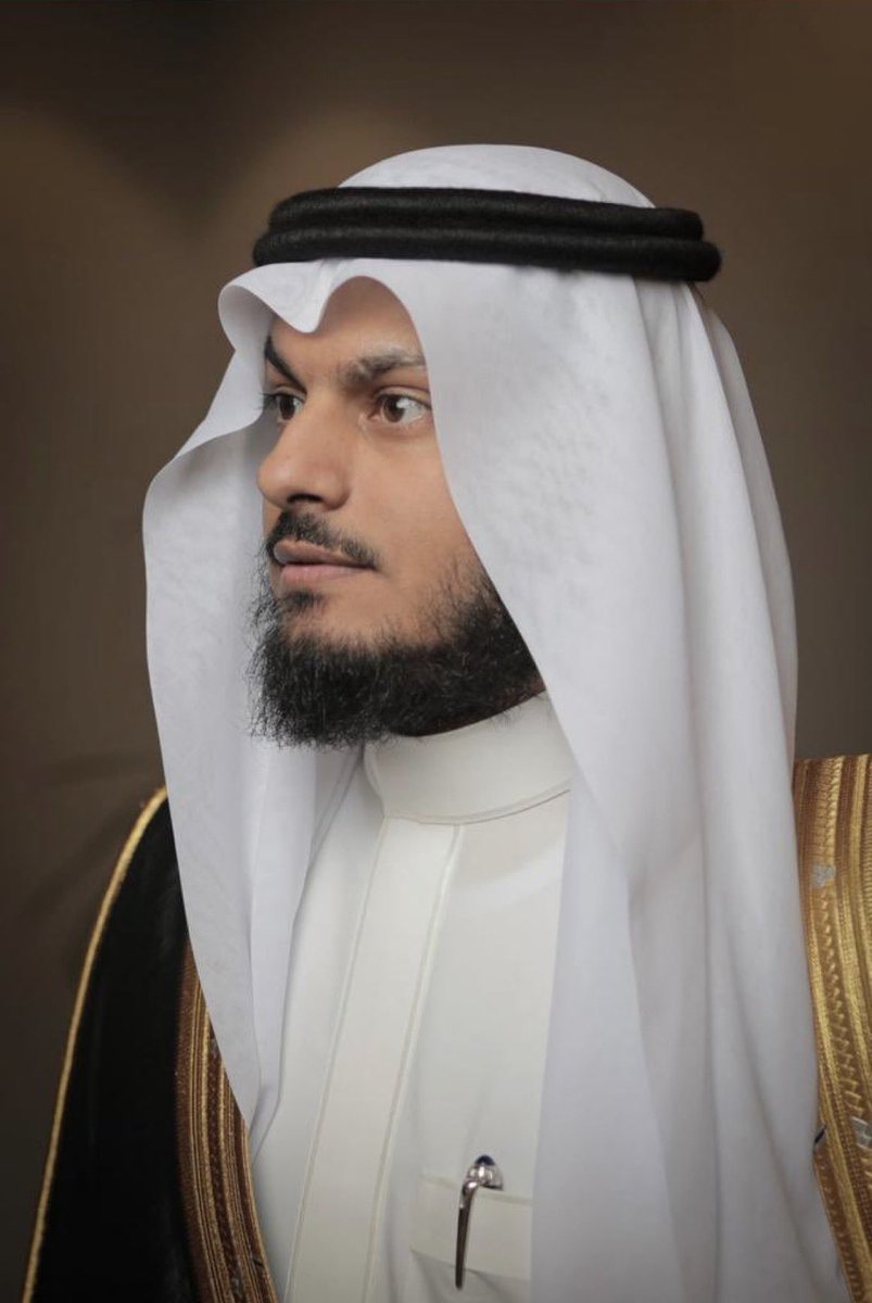 نبارك لابن محافظة #رياض_الخبراء الأستاذ الدكتور عبدالله بن صالح بن عبدالله النفيسة بمناسبة الثقة الكريمة بتعيينه عميدًا لكلية الصيدلة بجامعة القصيم .

كل التوفيق ،،

#رياض_الخبراء_بلدنا