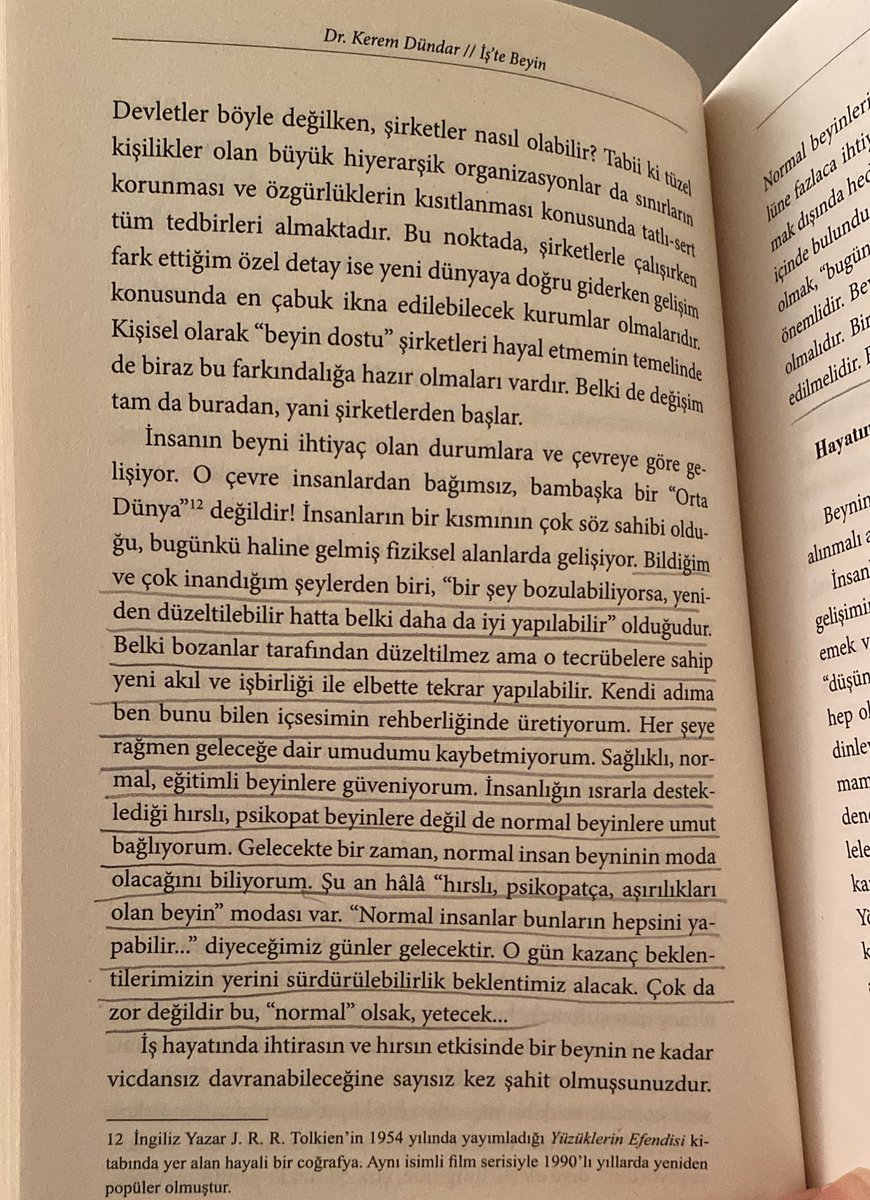 _anisa05_'s tweet photo. değer odaklı topluluklar inşa edilmelidir. başka da bir şansı yoktur insanlığın…
@DrKeremDundar 🐬🤝 https://t.co/7vRqcJfzFH