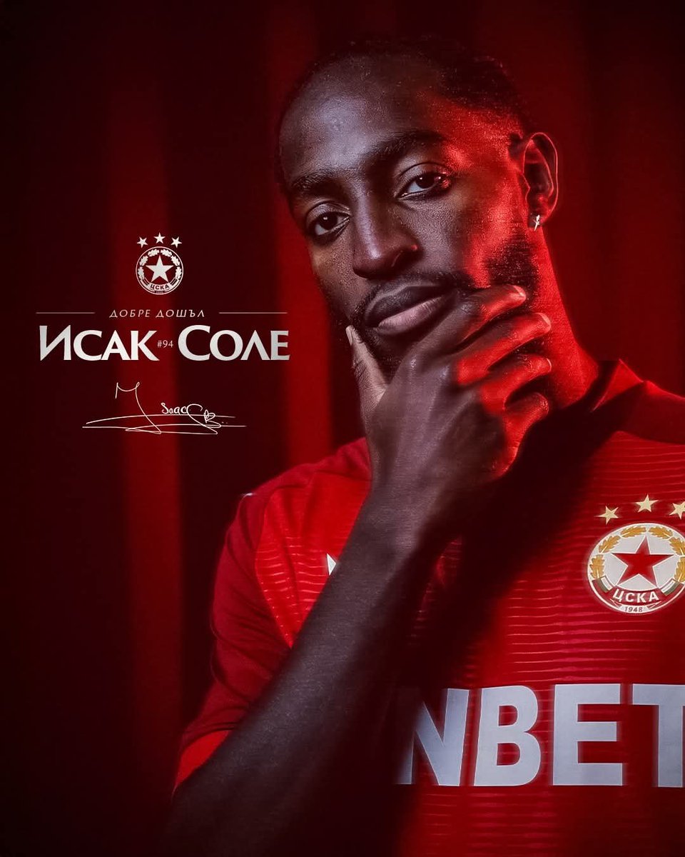 🇧🇬 CSKA Sofia refuerza su mediocampo

El club búlgaro confirmó el fichaje del mediocentro centroafricano Isaac Solet (24), procedente de Slavia Sofia, en una operación valorada en 500.000 euros.

Solet firmó contrato hasta diciembre de 2028, convirtiéndose en una incorporación