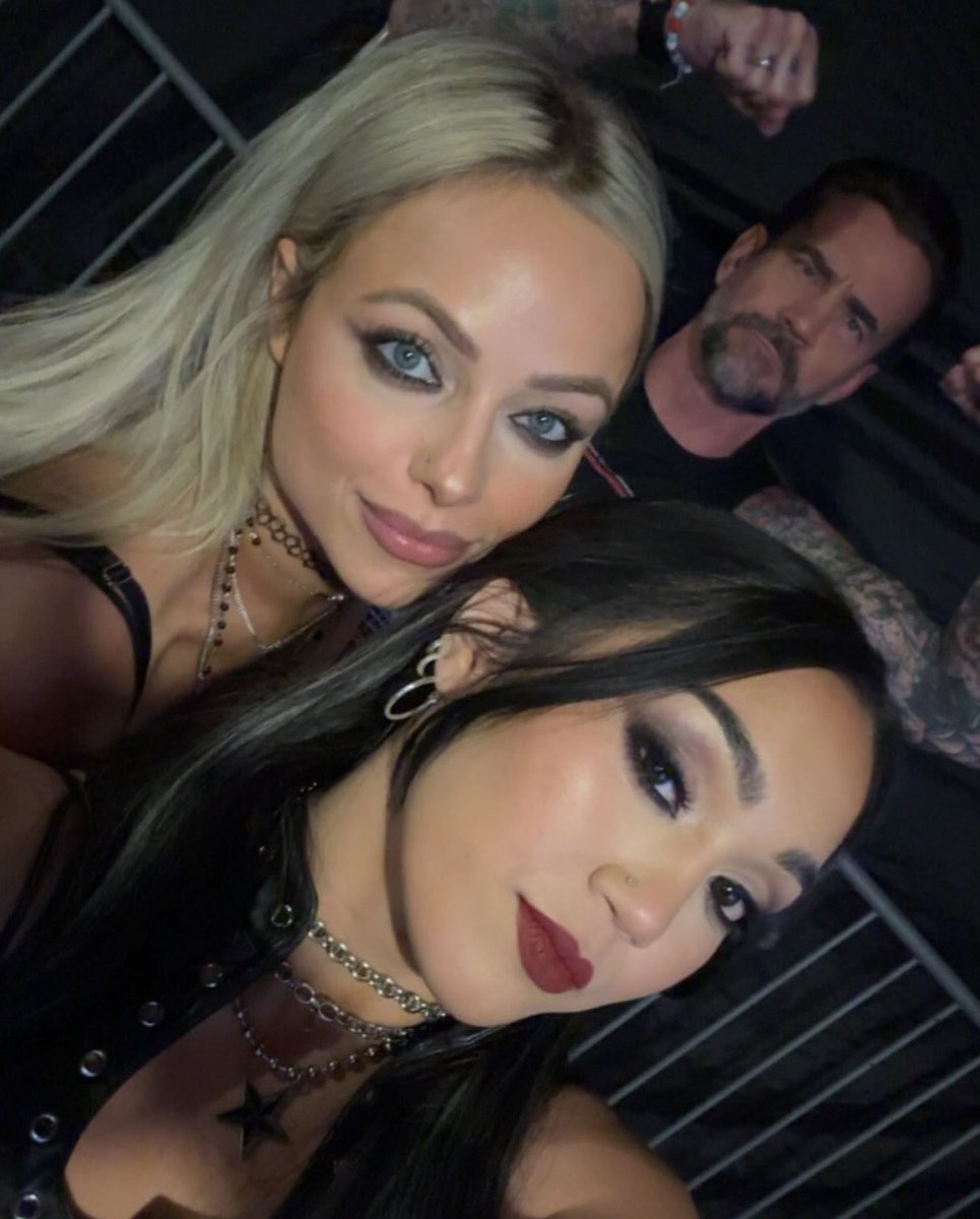 Tiny Chief tweet media