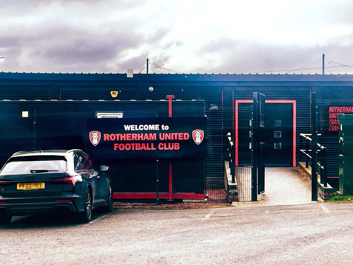 Paul Davis tweet media