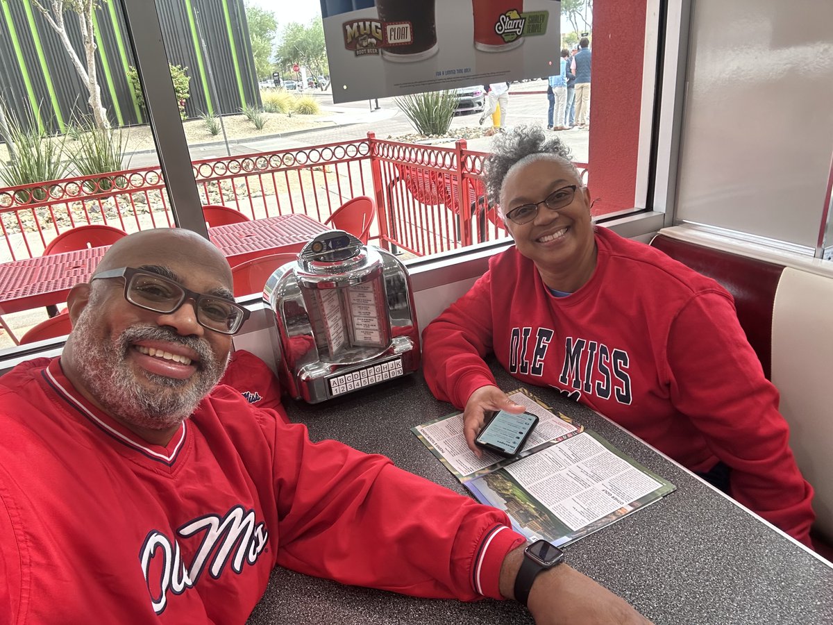 We’re missing one person — Candace Holland — who would have been here no matter what. But we know she’s watching today and going Hotty Toddy!! #HYDR #HottyToddy