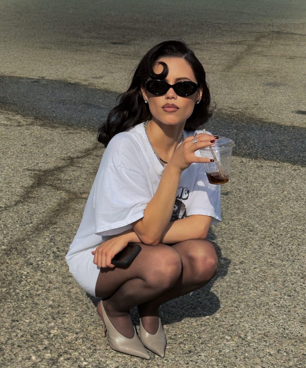 everytimh's tweet image. she’s soooooo. everything