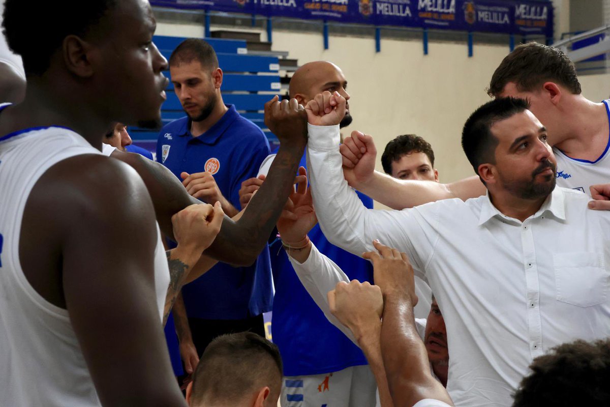 melillabcto's tweet photo. Aketza Zubizarreta, entrenador ayudante del Melilla Ciudad del Deporte, no continuará en el club.

Noticia completa: https://t.co/avbZvl1fSX https://t.co/Wf0hYlpYZ8