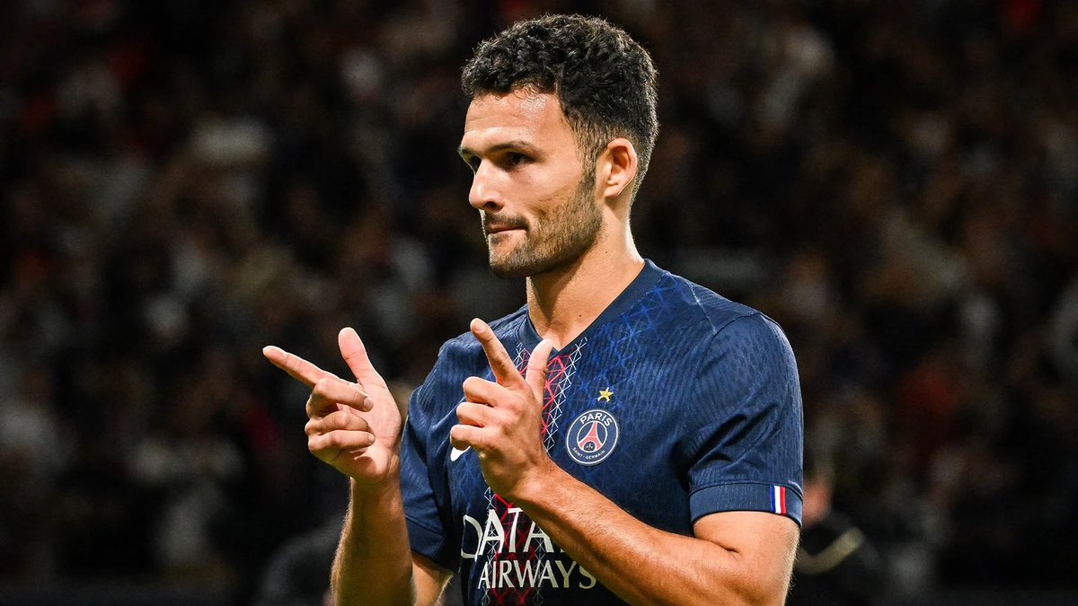 🚨🚨Le PSG est 𝗜𝗡𝗩𝗔𝗜𝗡𝗖𝗨 lorsque Gonçalo Ramos 🇵🇹 𝗜𝗡𝗦𝗖𝗥𝗜𝗧 𝗨𝗡 𝗕𝗨𝗧 en compétition officielle 🤯

35 matchs  :

𝟮𝟴 𝗩𝗜𝗖𝗧𝗢𝗜𝗥𝗘𝗦 ✅
7 NULS 🤝
0 DÉFAITE ❌