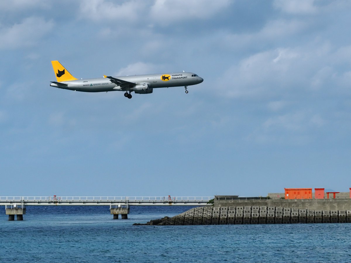 🛬 JA81YA A321 #SJO #SpringJapan #沖縄 #瀬長島 #ウミカジテラス
