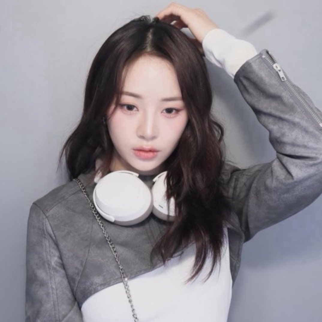 hanapicz's tweet image. love her photobooth photos..