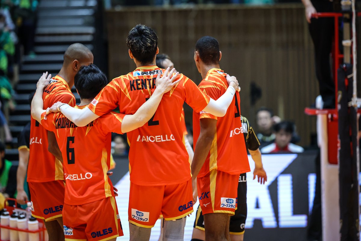 愛知ユニフォーム 愛知県一宮市のUSED SELECT STORE INDAHOOD STORE プロのカメラマンに