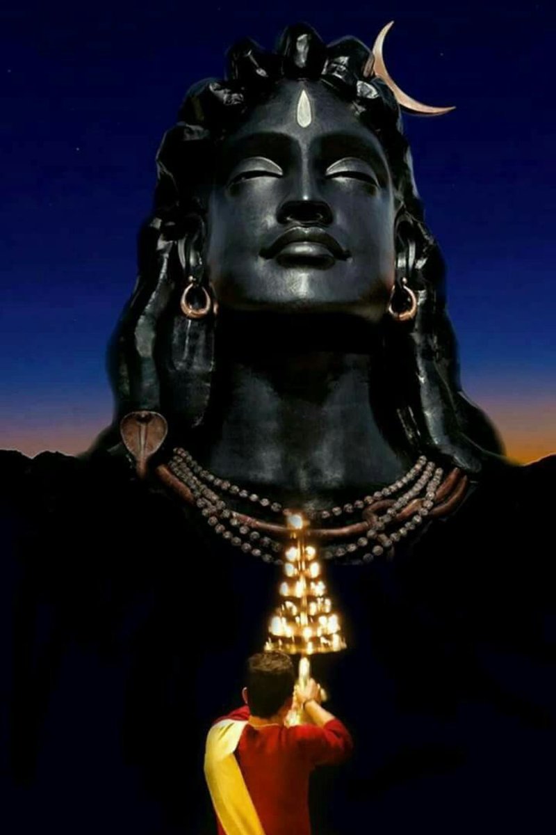 जितना पास तुझको को पाया
उतना खुद से दूर जा रहा हूँ
शिव समा रहे मुझमे
और मैं शून्य हो रहा हूँ !!

#हर_हर_महादेव
#ॐ_नमः_पार्वती_पतये_हर_हर_महादेव 🕉️🙏