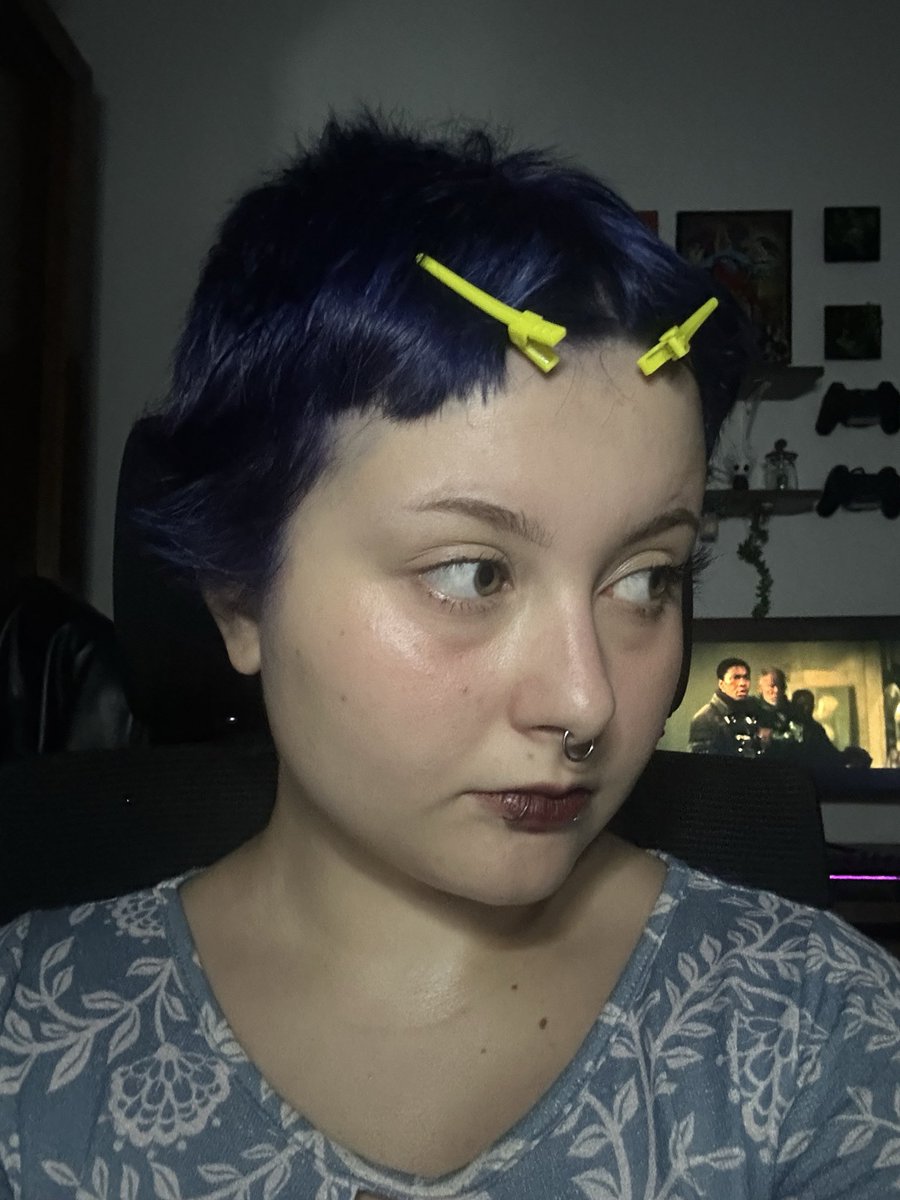 cremefrog's tweet image. iupiii azul volto