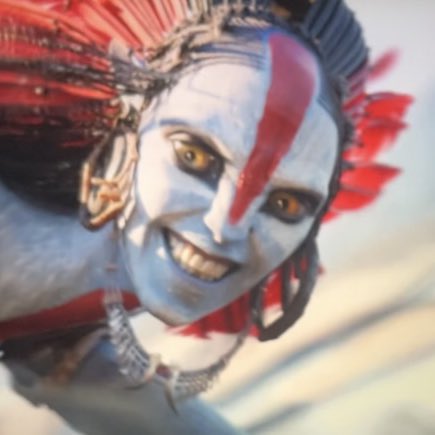 thvaranglovers's tweet image. the fact that navi kamikaze burned himself completely to cause an explosion and varang smiling satisfied, left me speechless at the cinema. they are crazy.