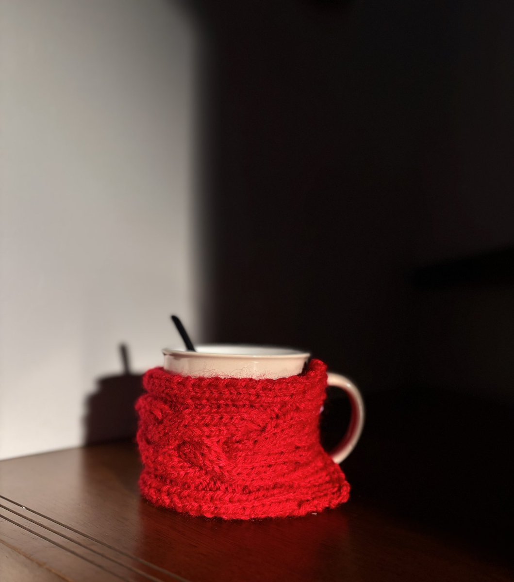 カップウォーマーを編んでみた☕️