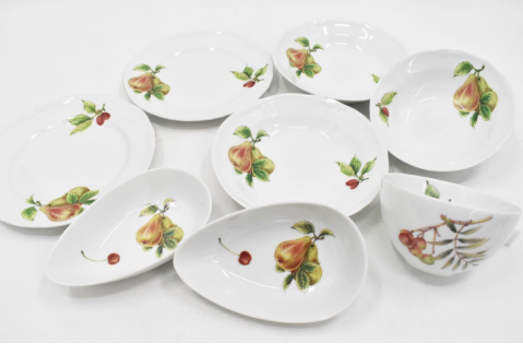 Noritake フルーツモチーフ 食器セット RT @ReSTART27reuse: 🥝🍒🍇ノリタケの絶妙な色遣いの フルーツ柄が