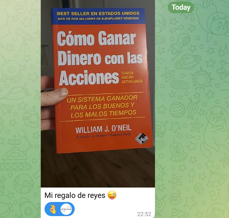 BEST SELLER EN USA 💰🤑

Este año en reyes muchos alumnos recibieron el libro de William O'Neil

Super ventas USA pero poco conocido en España por desgracia (Y así nos va claro...)

Por suerte, alumnos saben el camino correcto y  que hacemos para ganar dinero en la Comunidad!!