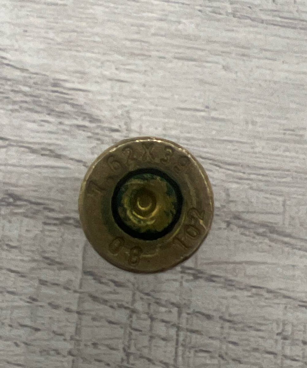 mobarez_nastooh's tweet image. 🚨 URGENT UPDATE

Our source was personally on the ground in Fardis and witnessed the events firsthand.
Nearly 50 people have been killed. He personally collected the spent bullet casings and, after just reconnecting via Starlink, sent this evidence to us.

The mass killing…