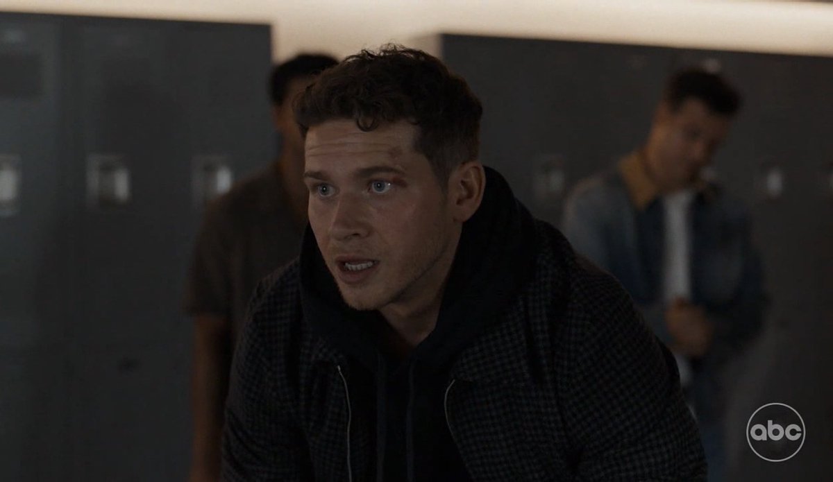 aurorafolklore's tweet image. do they need a fourth #911onABC