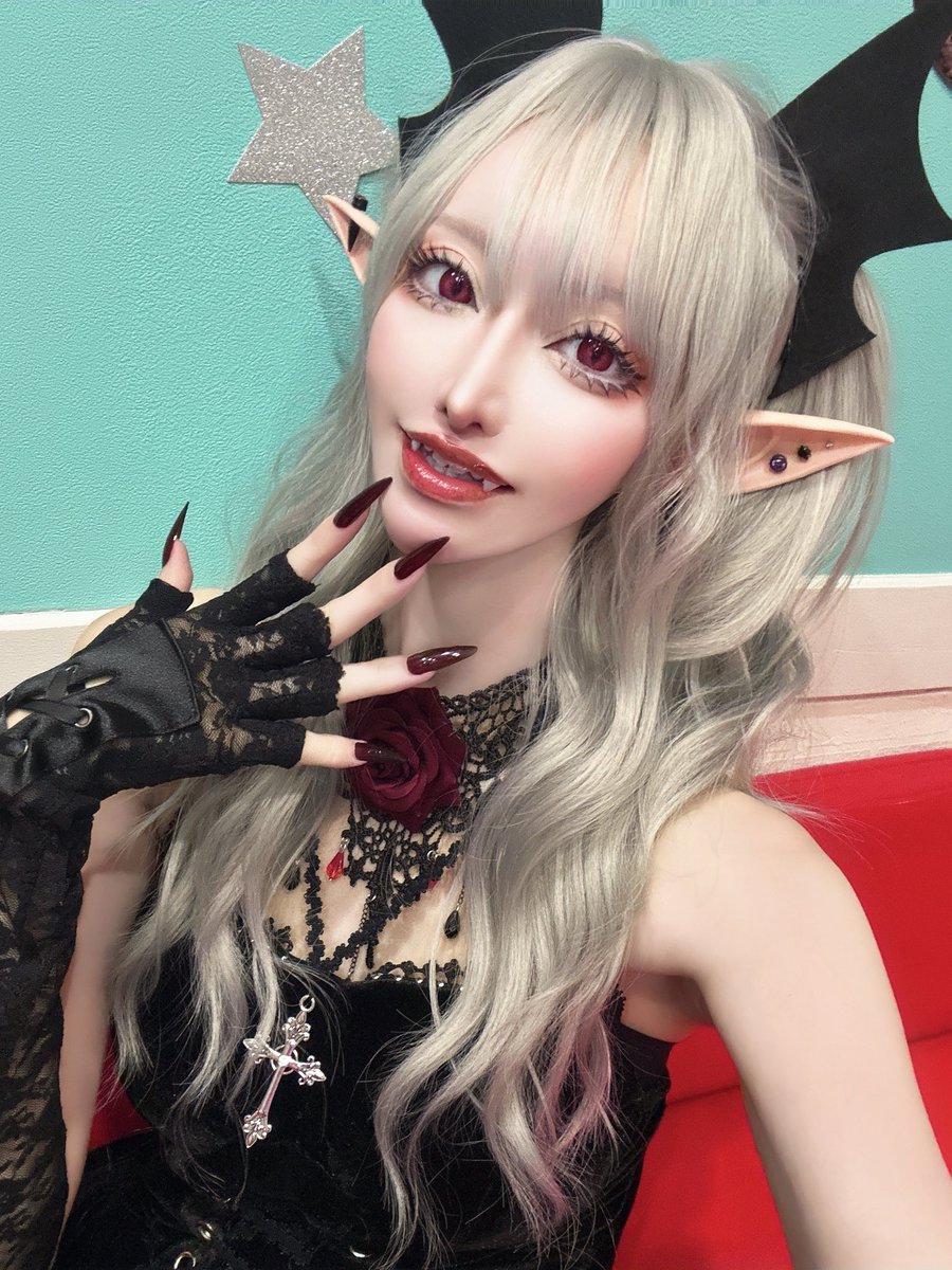 _SARAsama_'s tweet photo. 🎃 https://t.co/pozOBWYPj7