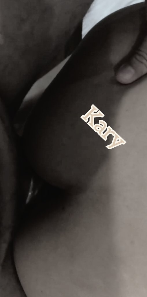 kary18572's tweet photo. Hace rato así me la pase con esta pareja en lo que el marido me daba rico yo entretenida dando sexo oral a su esposa que delicia en @VipUnicornio el día de hoy, eso si ya rumbo a casa por que mañana trabajo https://t.co/X6rOs7HFG0
