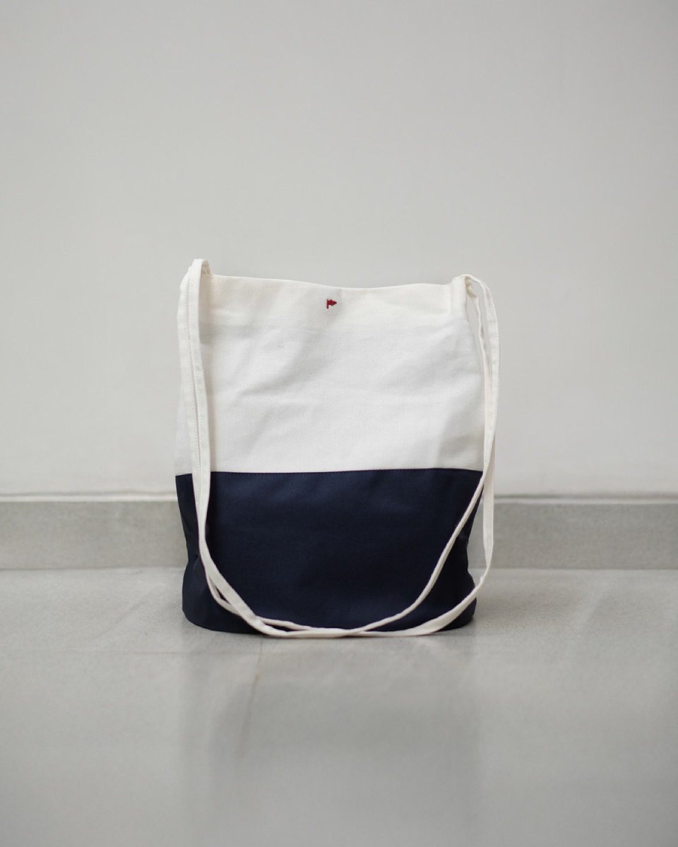 Keyword : Totebag Labo
Shop: Shopee, Tokopedia, Tiktok
-
100 YEARS GUARANTEED PROTECTION
.
.
.
.
#taylorfinegoods #tfg #OOTD #fashiontrends #ootdfashion #fashioninspo #shoulderbag #tas #bag #lifetimewarranty #fashionblogger #activewear #cleanlook #casualoutfit