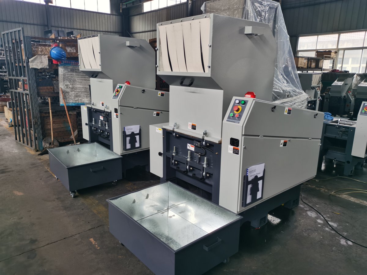Rhong_leysa's tweet photo. Rhong plastic water pipe crusher granulator,Rhong Plastic Grinder RG-3660E with 15KW power to crush plastic tube etc,Rhong Plastic Auxiliary Equipment  Whatsapp:0086 137 7723 9417 Email：rhong@rhongmachines.com              https://t.co/i4q1glLhXO #RhongGrinders #PlasticGrinder https://t.co/EAcf2a3o06