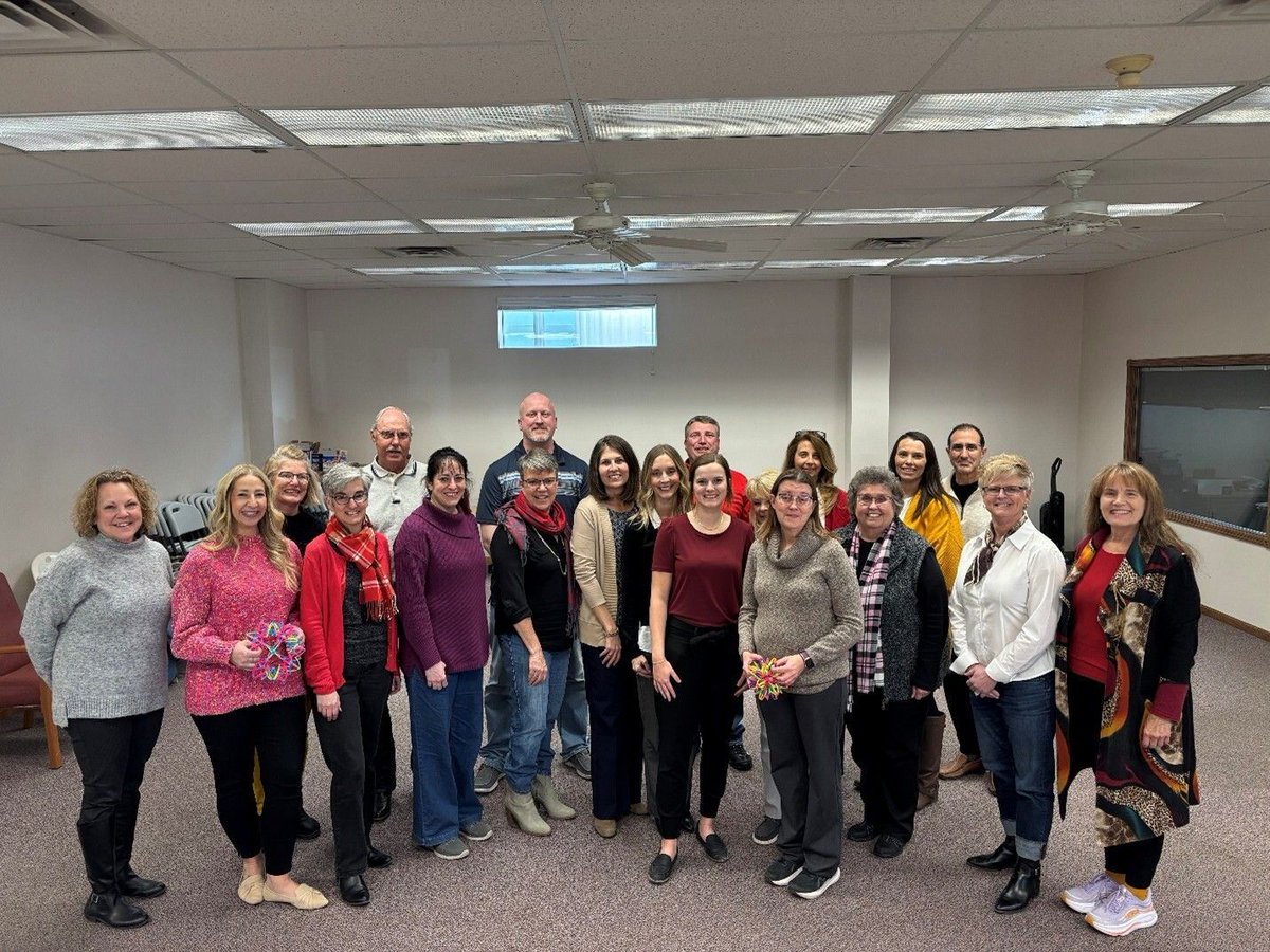 In December 2025, Judge Christina Marroquin and team members from the Problem-Solving Court partnered with the Nebraska Mediation Center to receive training on enhancing restorative practices within their problem-solving court. buff.ly/a6OwY2J