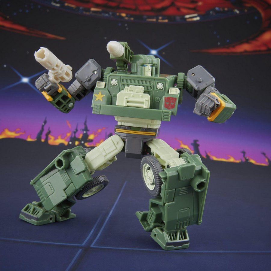 SS86 Hound REVEALED!

Well uh yea, that's about what we expected.

Part of the MTMTE Target Exclusive collection.