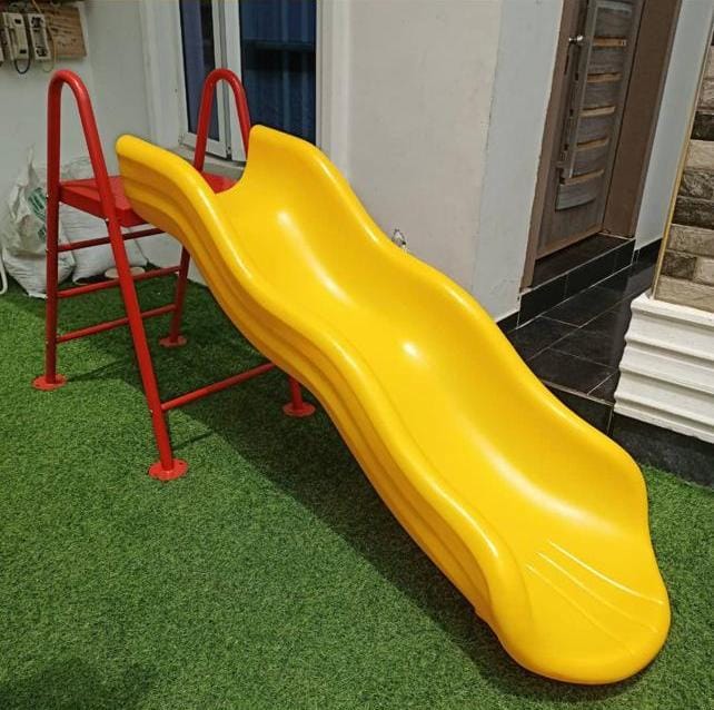 God, this year please I need this two things for my school. 

Please repost if this pop up on your TL. So God can see it.