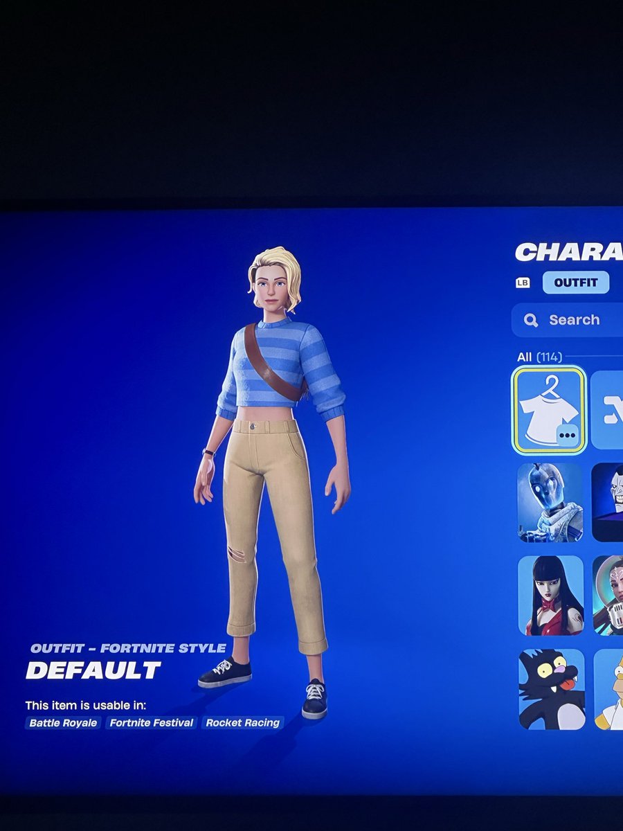 JaredC__'s tweet photo. Fight the hive mind #Pluribus Carroll #1skin #fortnite 👯‍♀️ https://t.co/kPzxRkWlt2