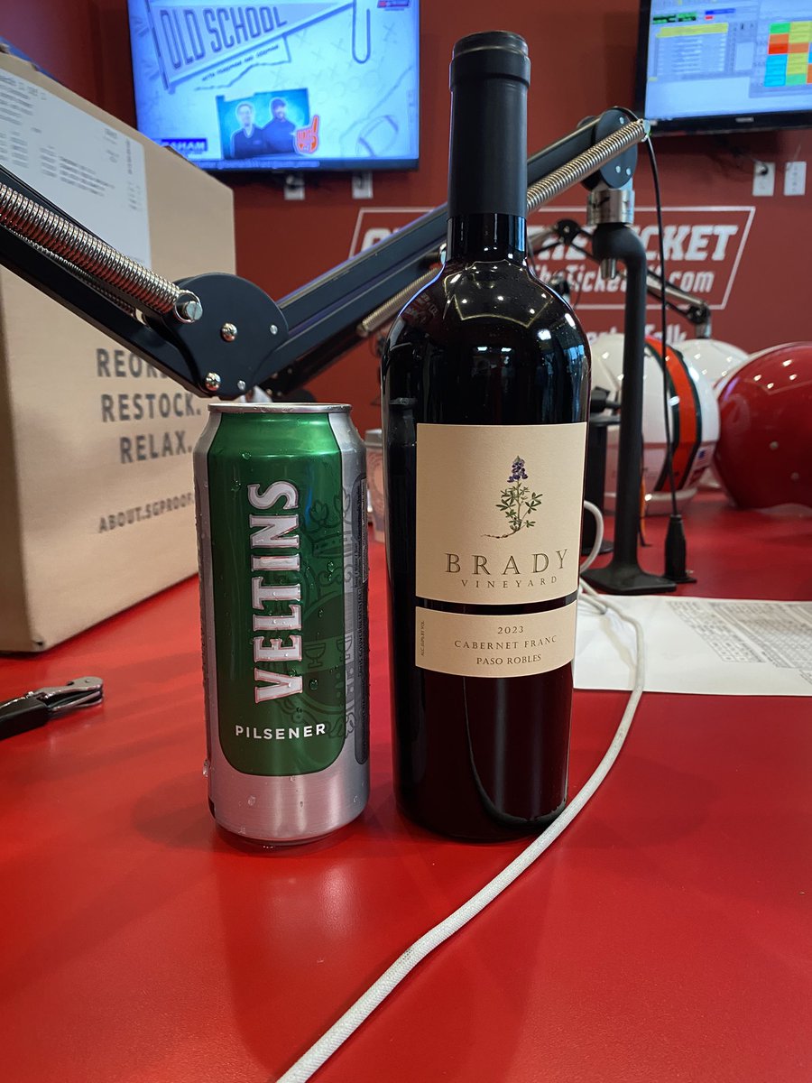 937TheTicket's tweet photo. It’s been too long.

Thirsty Thursday with @Meiers_Wine returns! https://t.co/jWpPfwWKxE