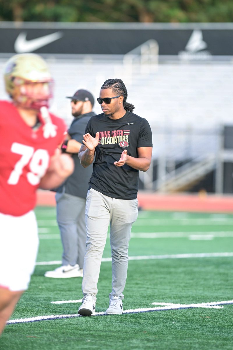 Coach Warren II tweet media