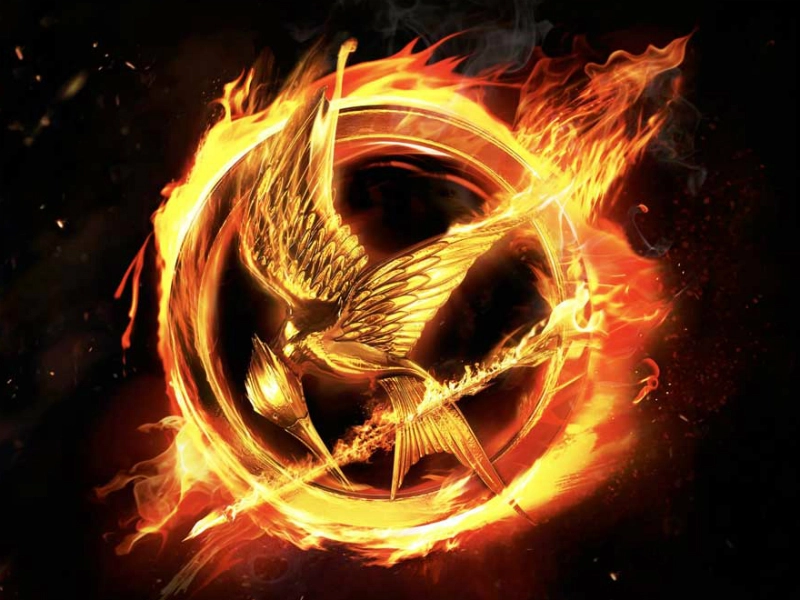 poptime's tweet image. "Os jovens que virem este filme devem reconhecer que, no futuro, a fé cega nos seus líderes irá levá-los à morte." – Donald Sutherland, o presidente Snow de "Jogos Vorazes".