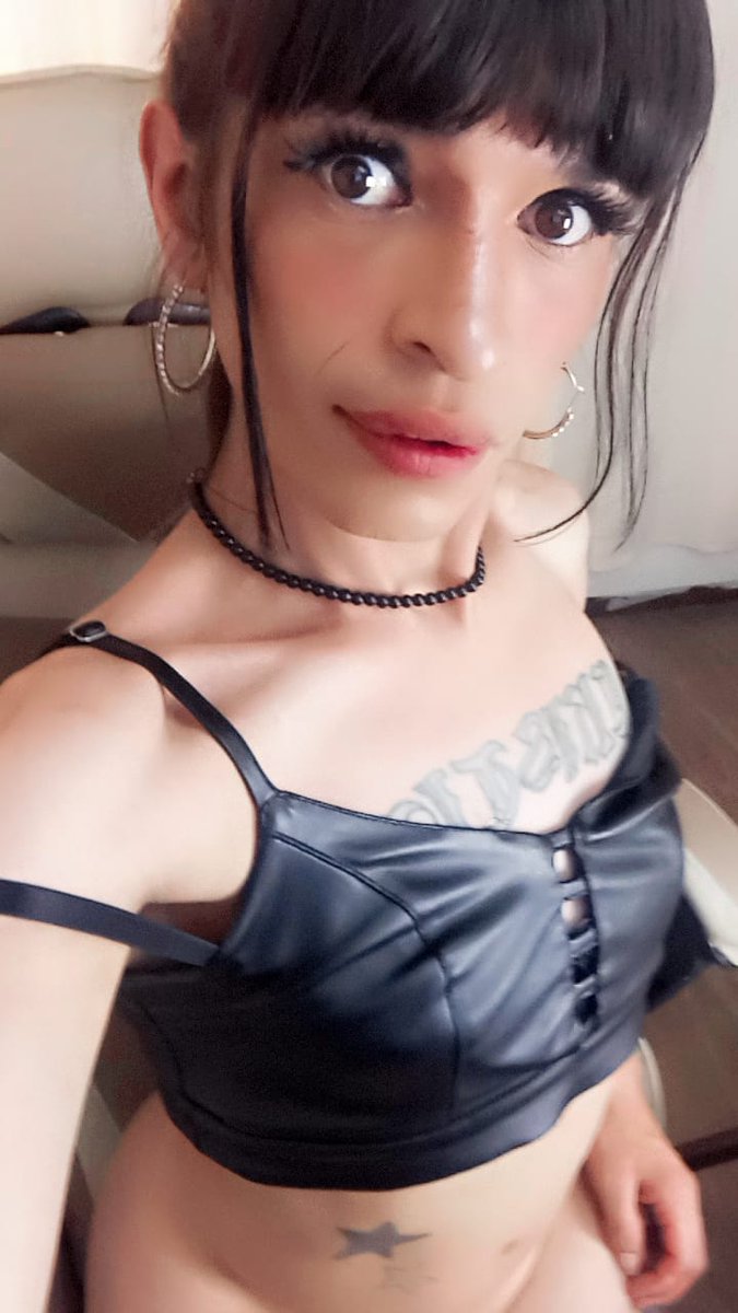 alanakimura's tweet photo. https://t.co/Cb0l5UXQl4 ven a disfrutar de mi cuerpo 😋🫦 https://t.co/RAOIeg3xDE