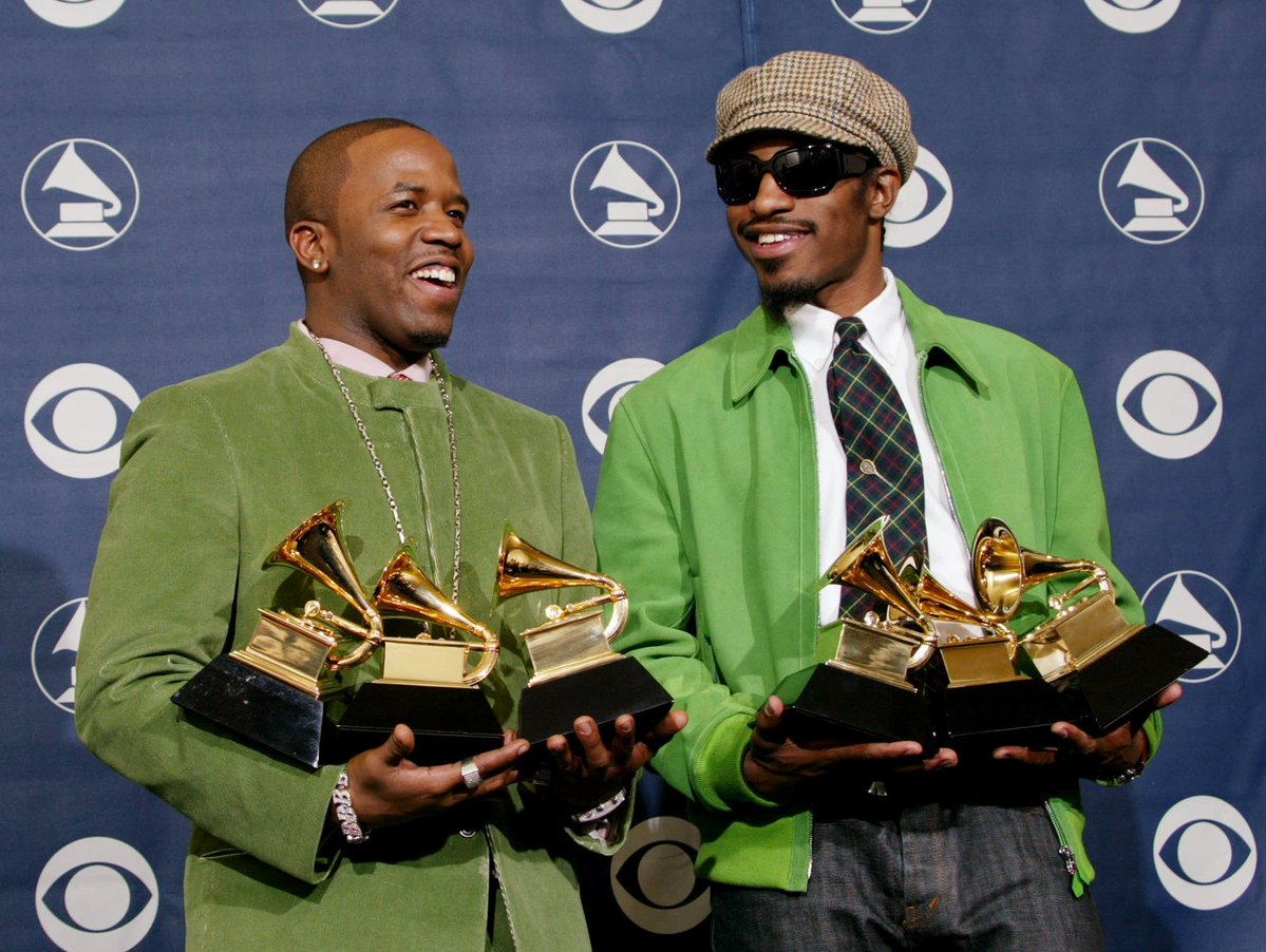 hitsjunkie's tweet image. What's your favorite OutKast song❔